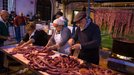 Elaboración de salchichas y chorizos