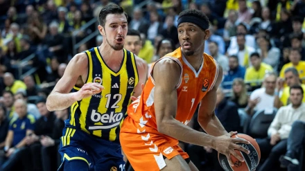 La defensa de Fenerbahce atascó a Valencia Basket
