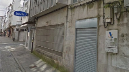 Entrada de la antigua sede de Hacienda en Ferrol