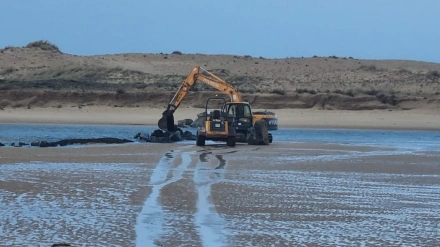 Los trabajos de retirada del material ya se iniciaron este miércoles
