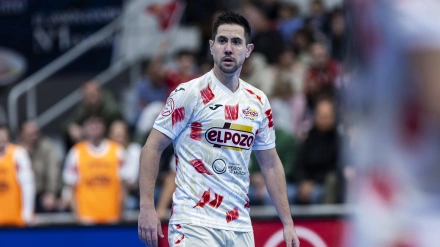 Bebe manda mensaje de ánimo a las víctimas de Adamuz