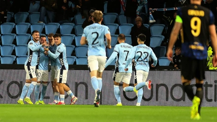 El Celta celebra el tempranero gol de Swedberg al Lille