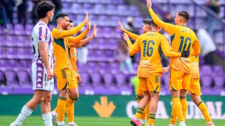 Un gol de Antonio Puertas un minuto después de la expulsión de Alejo dio el triunfo al Albacete.