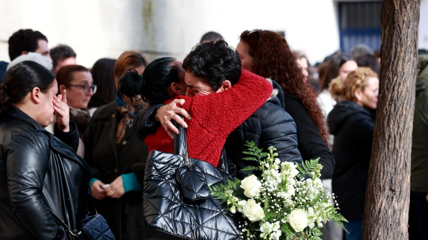 Ricardo, tío de una víctima: "El verdadero problema no es el homenaje aplazado, sino el abandono de las familias; todo ha sido un despropósito desde el minuto uno"