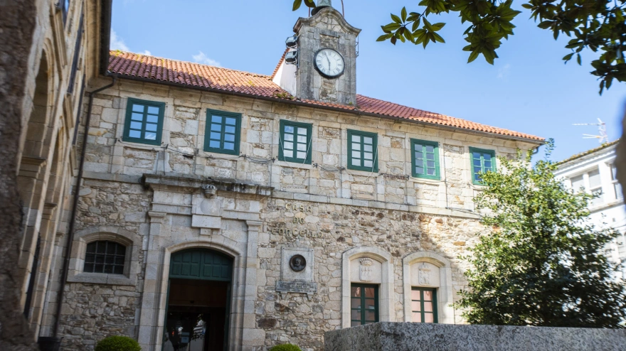 Foto del ayuntamiento de Ortigueira