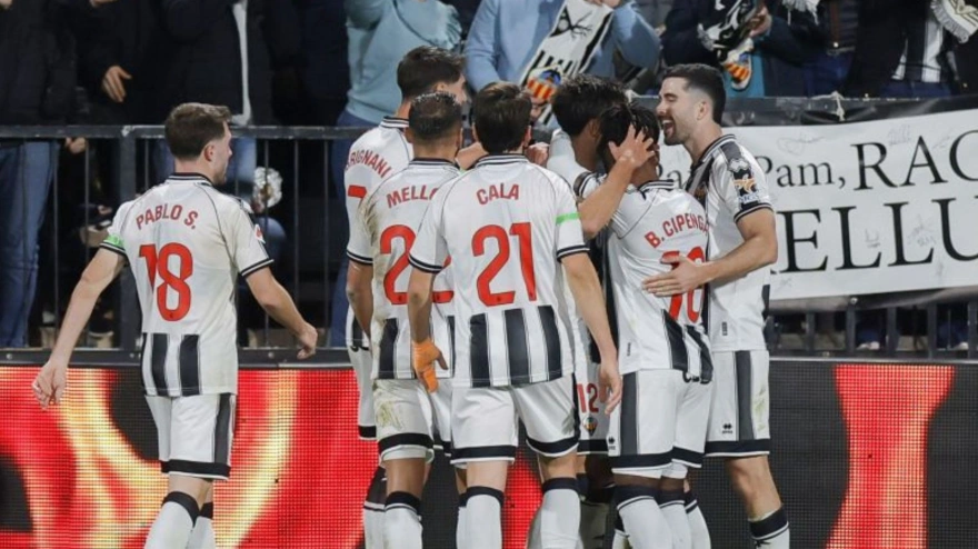Los jugadores del Castellón celebran un gol contra el Andorra