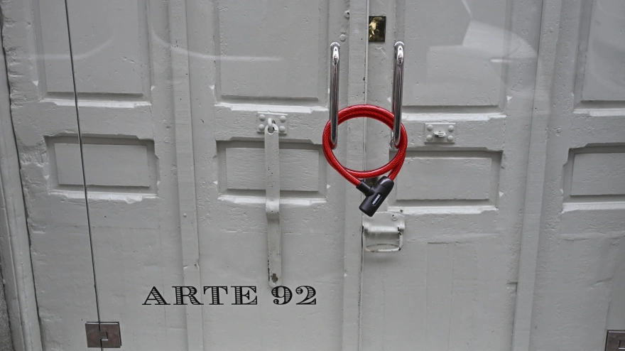 Una de las 200 galerías de artes que este lunes han echado el cierre en protesta por el IVA culturalc