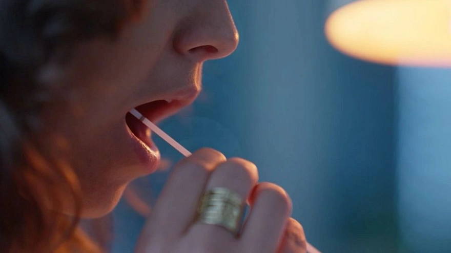 Muestra saliva | ©Cinétévé_Arte