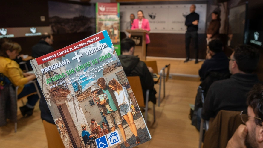 Díptico del nuevo programa de vivienda de la Diputación de Cáceres
