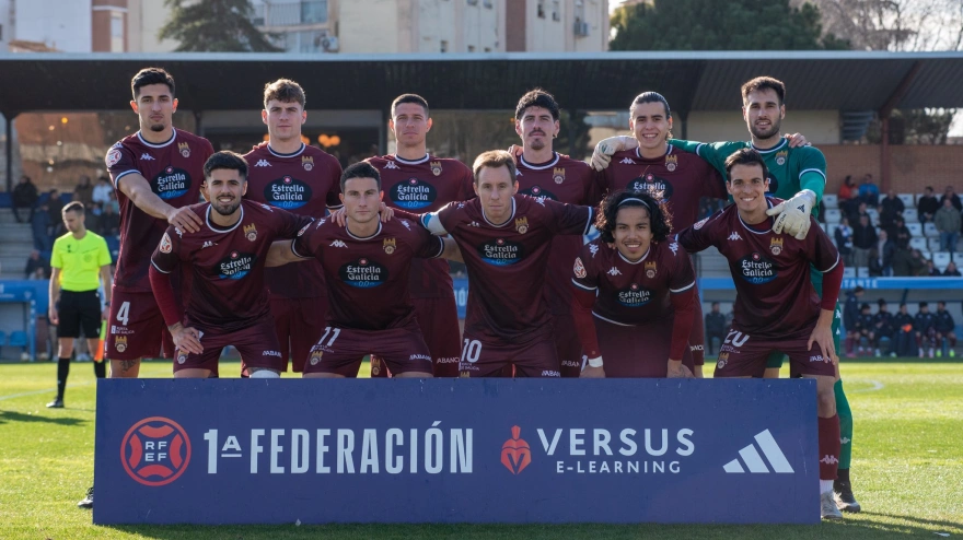 Once del Pontevedra en su visita a Talavera con la presencia de Tiago Rodríguez