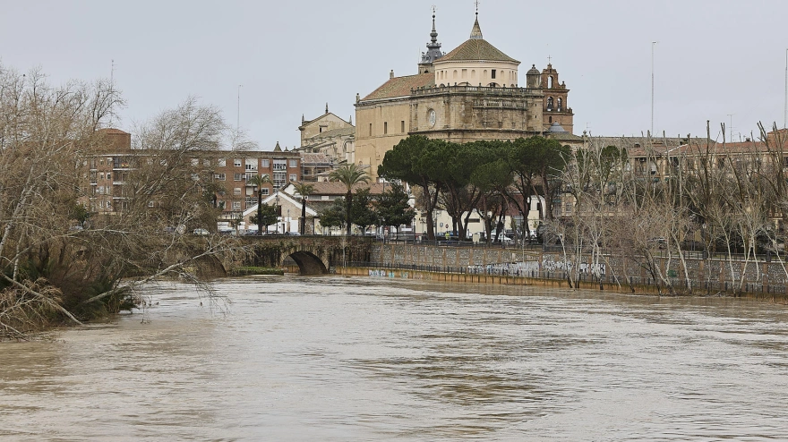 El río Tajo a su paso por Talavera de la Reina