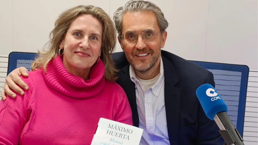 Máximo Huerta, con Cristina López Schlichting