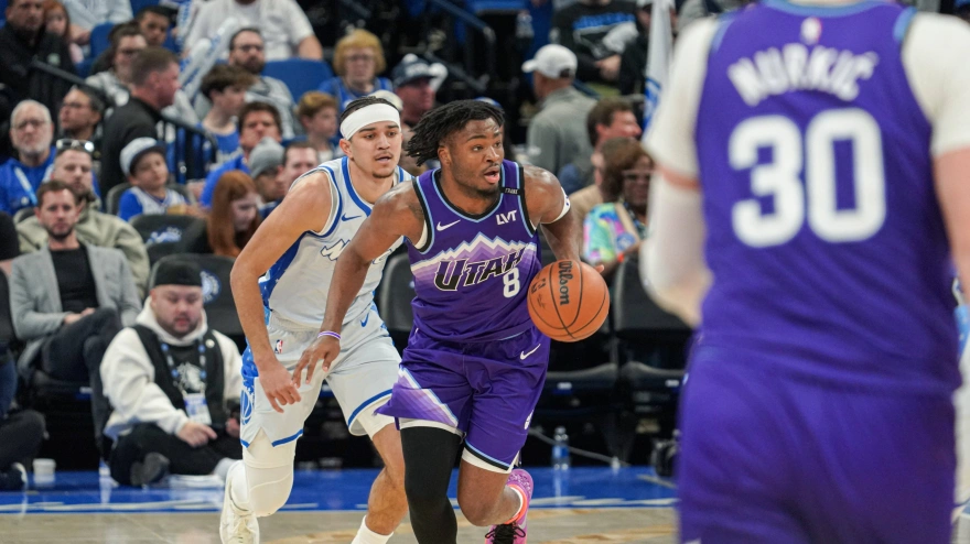 Los Utah Jazz están acusados de hacer tanking en dos partidos de manera descarada.