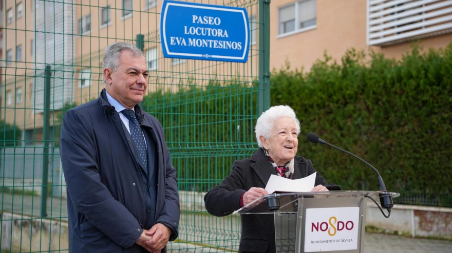 Paseo Locutora Eva Montesinos