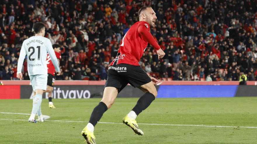 Muriqi, tras marcar en el Mallorca  - Betis