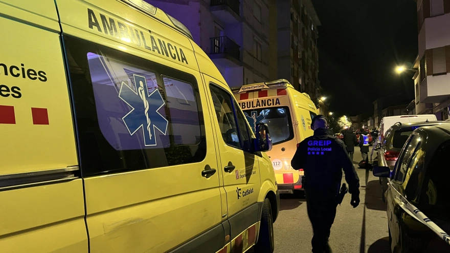 Según han informado los Bombers de la Generalitat, las cinco víctimas mortales se encontraban en un trastero habilitado como vivienda