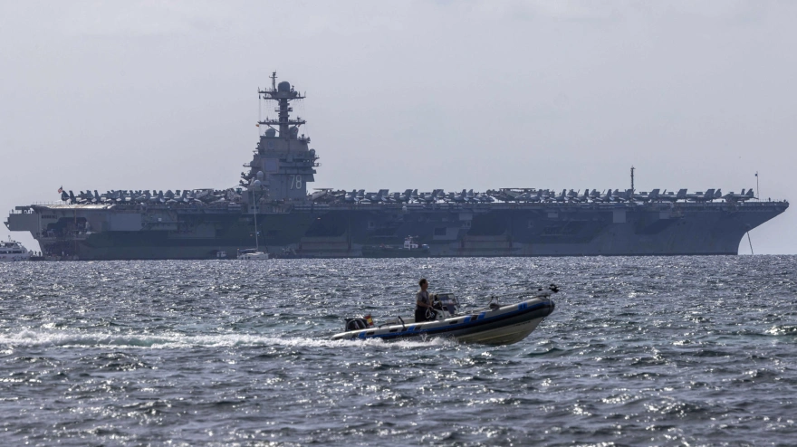 El portaaviones nuclear estadounidense USS Gerald R. Ford a su llegada a Palma en las Islas Baleares