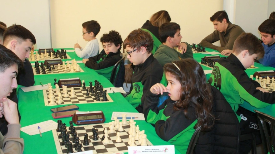 En el deporte de las 64 casillas la edad es el menor de los impedimentos