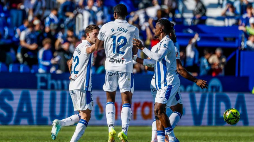 El Leganés rescató un punto con un gol de Assue en el último minuto.