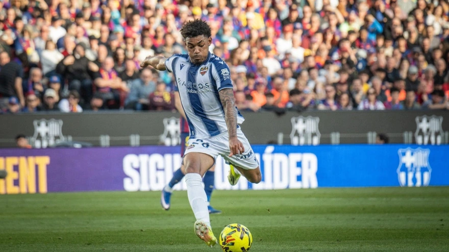 Tunde, en el partido del pasado domingo ante el FC Barcelona