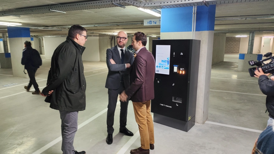 Inaugurado el nuevo paking de Abenarabi