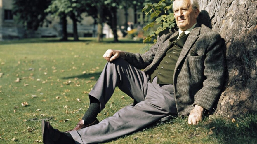 JRR Tolkien