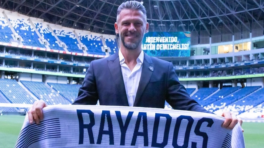 Demichelis en su presentación con Rayados
