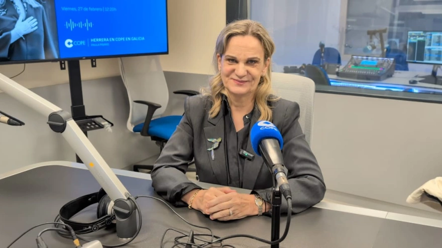 Dolores Fernández Galiño, en COPE Galicia