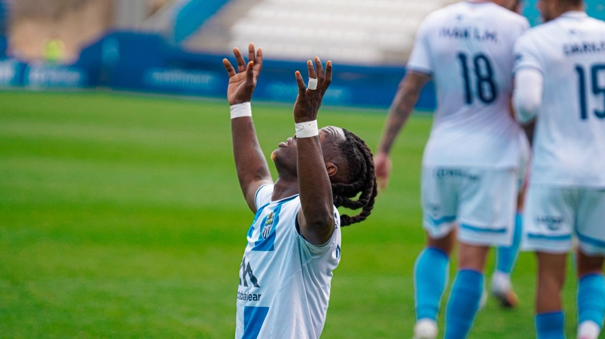 Moha Keita celebra su gol