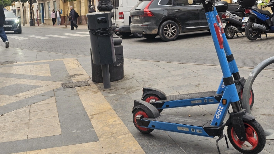 Uno de los patinetes eléctricos de Lorca