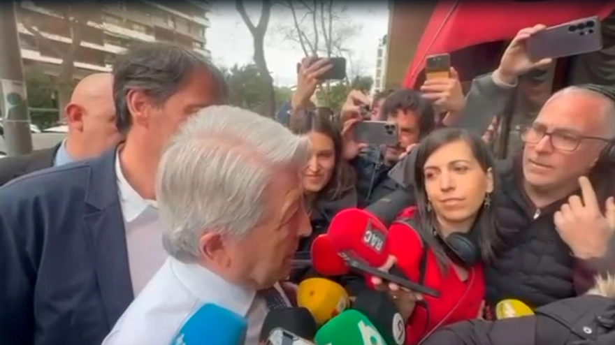 Canutazo de Enrique Cerezo antes del Barcelona-Atlético