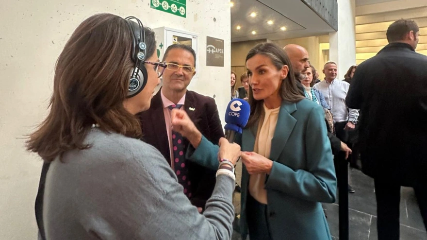 La reina Letizia con Pilar García de la Granja