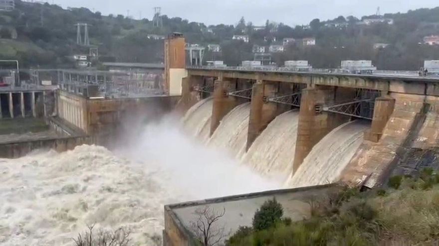 Presa de Villalcampo en Zamora