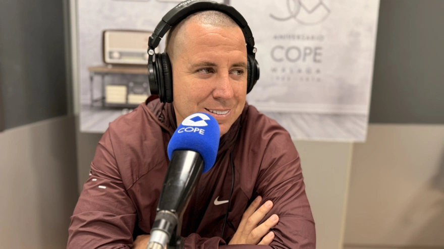 Koke durante la entrevista en Deportes COPE Málaga
