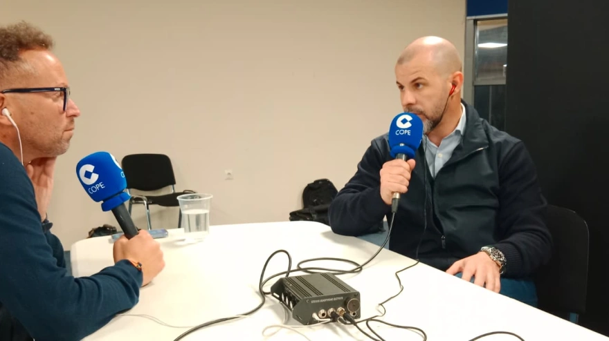 Manu Fajardo con José Manuel Oliva en Cope Más Sevilla