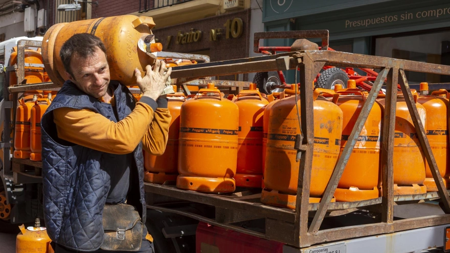 Repartidor de bombonas de gas butano
