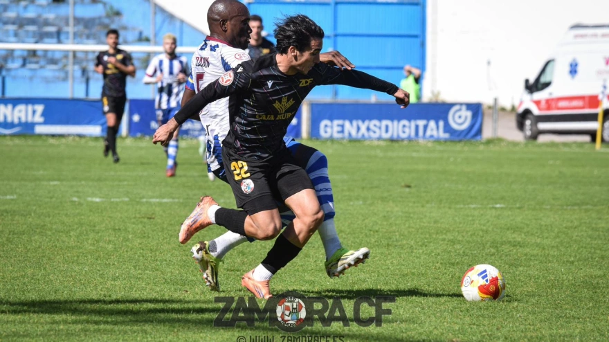Jaime Sancho en el duelo del Zamora ante el Avilés
