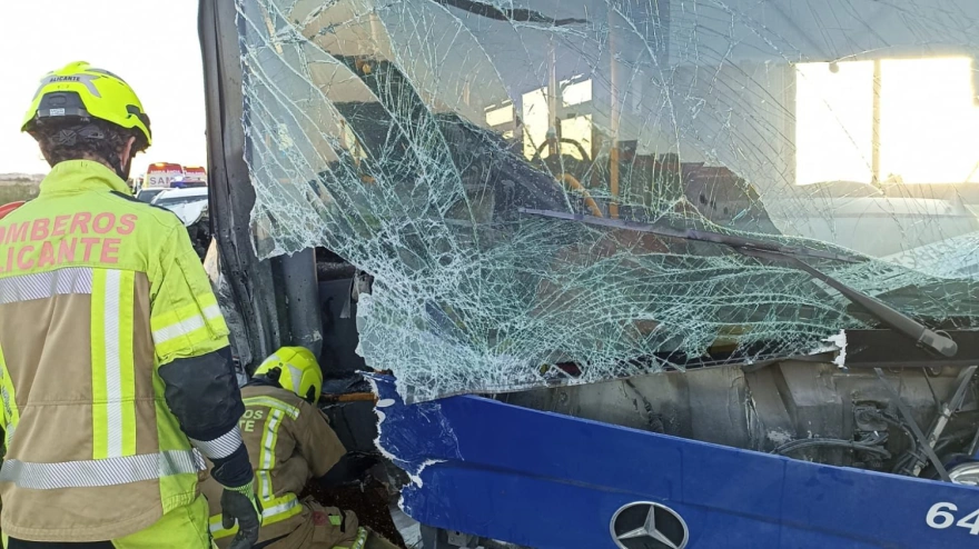 Imagen del autobús siniestrado