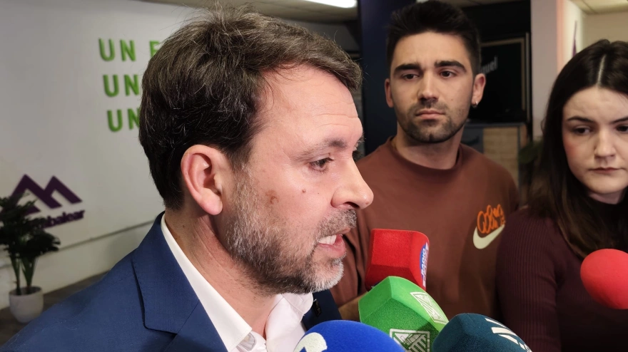 Tirado, durante la rueda de prensa de hoy