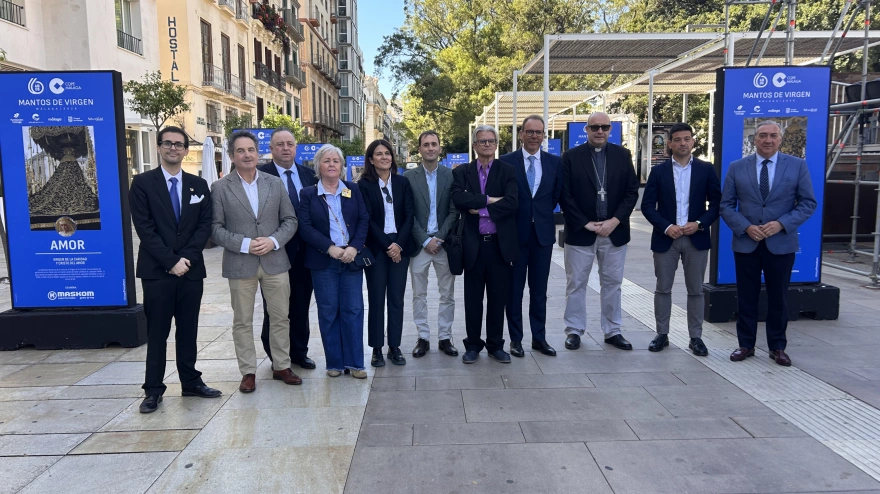 COPE desvela el arte y el simbolismo de los mantos de las Virgenes de las cofradías malagueñas
