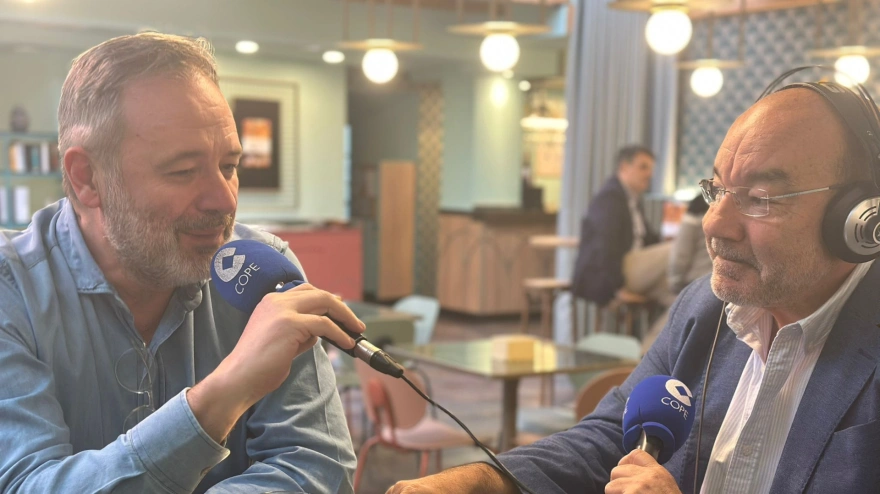 Ángel Ortiz, director de El Norte  de Castilla, y Ángel Expósito