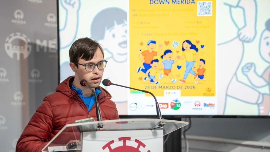 Carlos en la presentación de la Carrera Solidaria