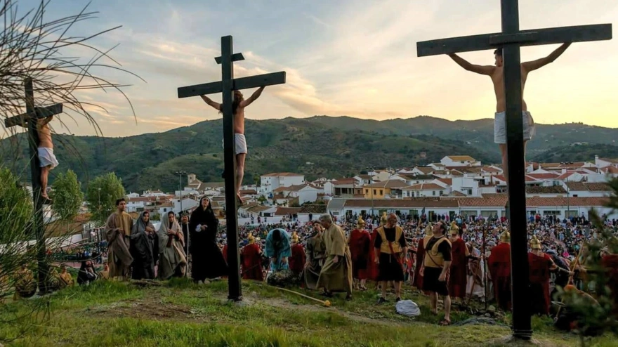 Un momento del Paso de Riogordo