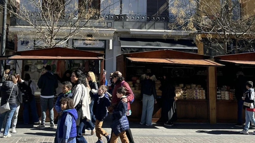 Ocupación comercios vía pública Fallas