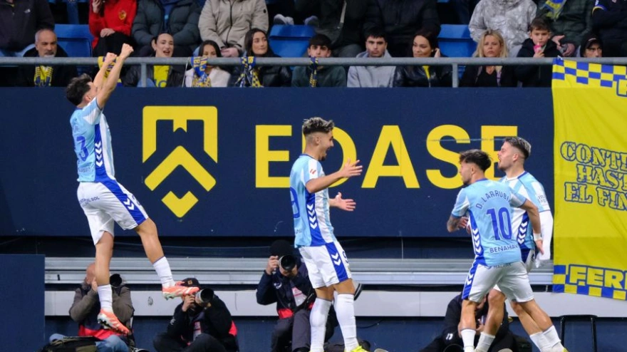 Los jugadores del Málaga celebrando un gol