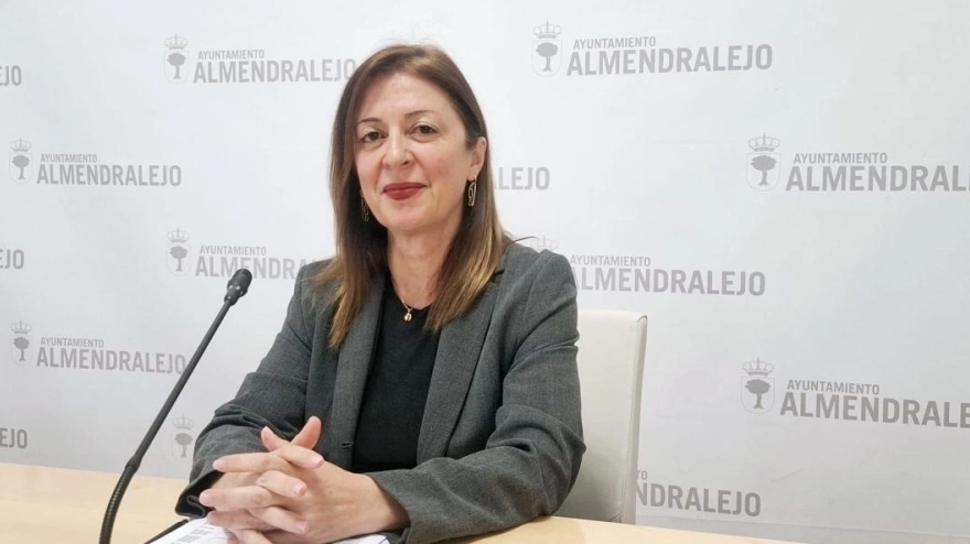 Juliana Megías, concejala de Economía y Hacienda del Ayuntamiento de Almendralejo