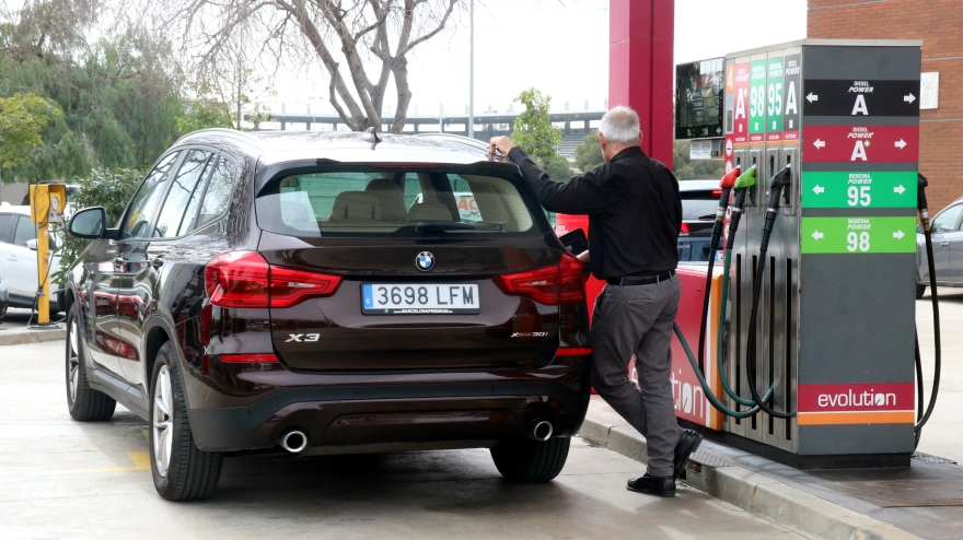A pesar de esta notable rebaja inicial, el sector de las estaciones de servicio asegura que el descenso no ha terminado.