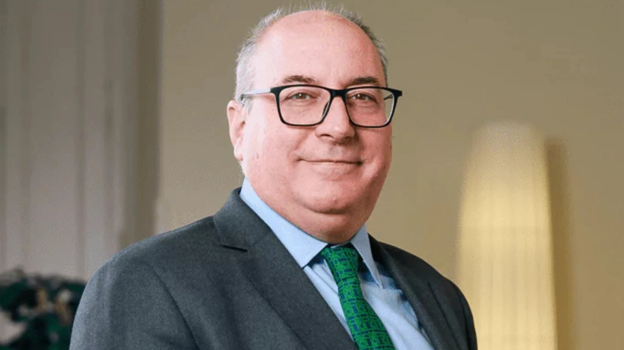 Ignacio Cantos, inversor