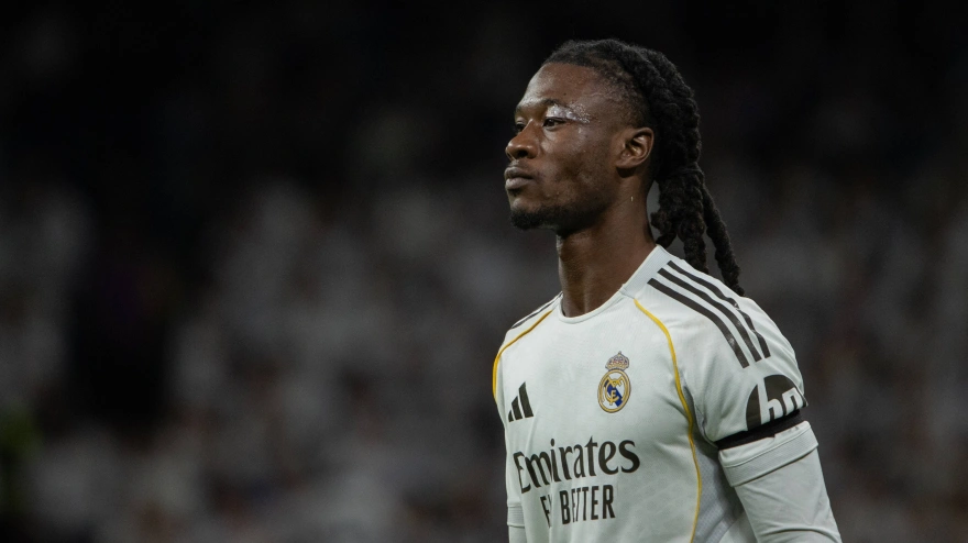 Eduardo Camavinga durante el Real Madrid - Elche en el Santiago Bernabéu