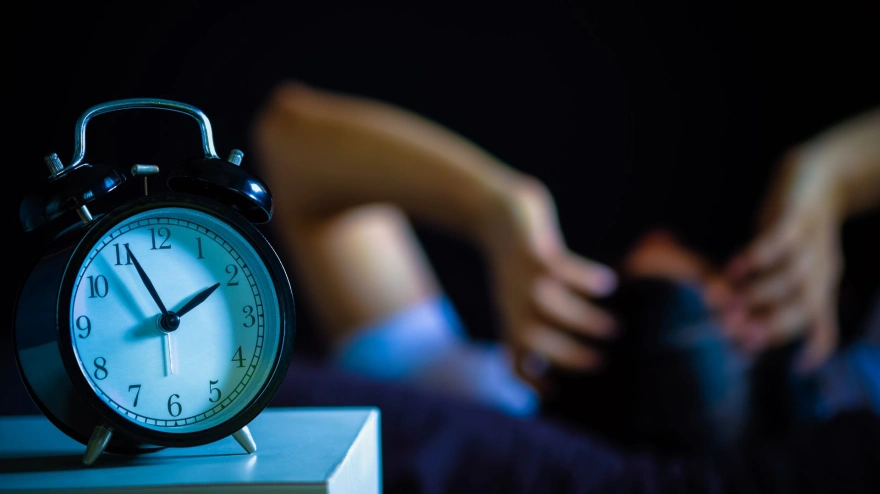 Las horas son interminables de madrugada si tienes problema para dormir